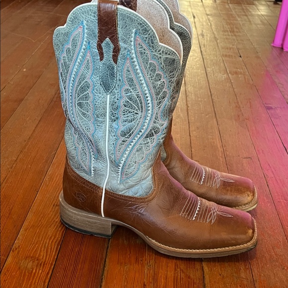 Ariat Women's Heeled Boots - Brown and Gray - Picture 3 of 4